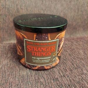 Stranger things The demogorgon candle by bath and body works